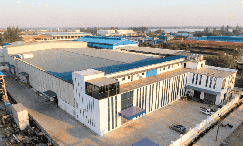 NHÀ XƯỞNG CHỊ THƯƠNG